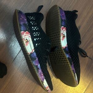 NOBULL Black Mesh Sneakers with Purple Floral Soles